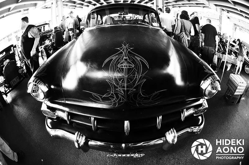 Hideki BW 04 — Black & White