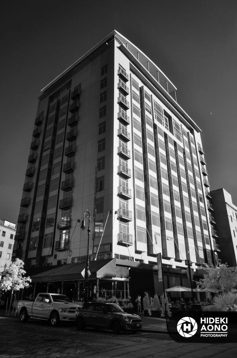 LES NYC 836 — New York City // Black & White