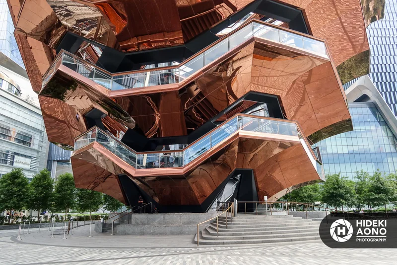 NYC Hideki Aono SML 46 — New York City // Color